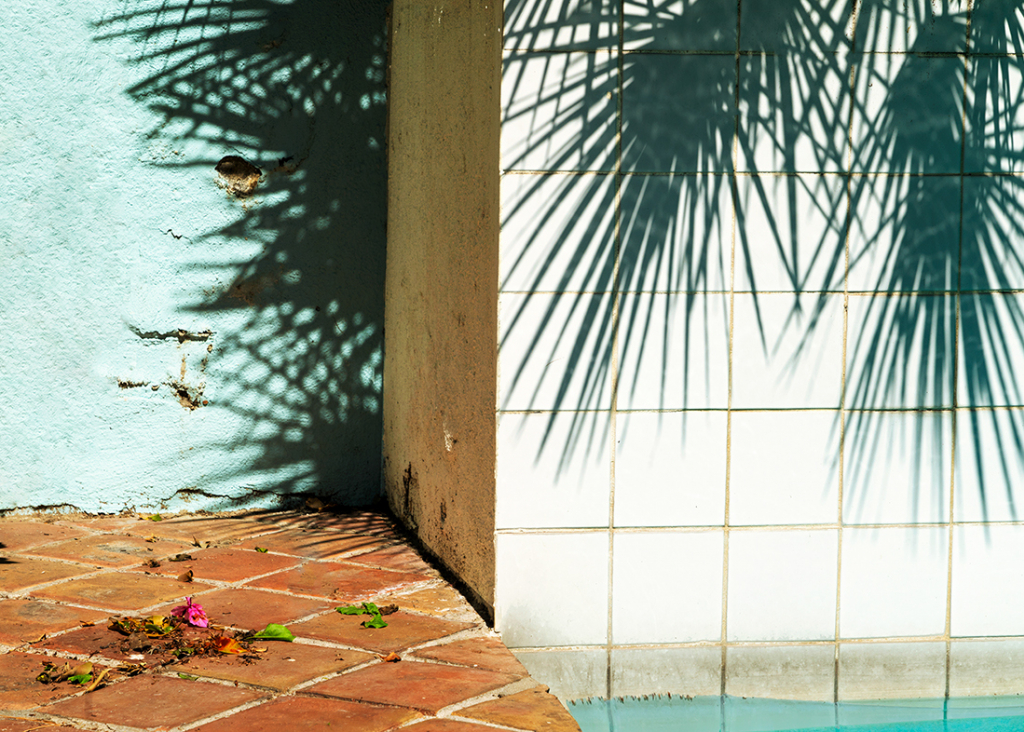 4 Turquoise Wall